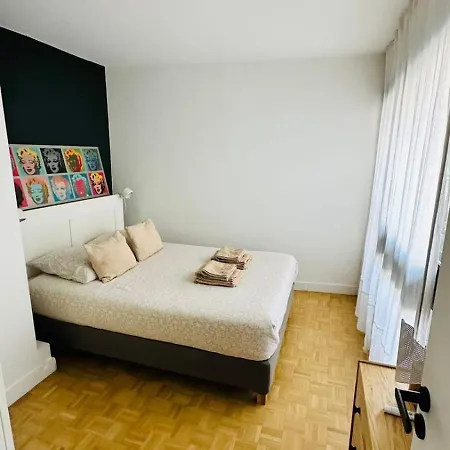 Charming T2 With Balcony Near The Bastille * Париж
