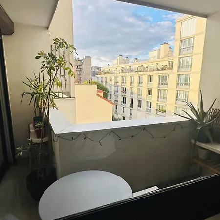 Charming T2 With Balcony Near The Bastille Париж