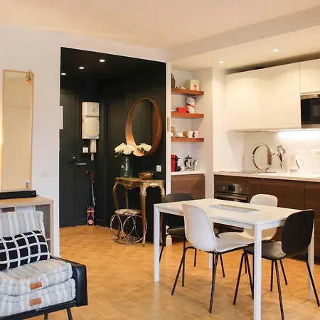 Apartment Charming T2 With Balcony Near The Bastille *